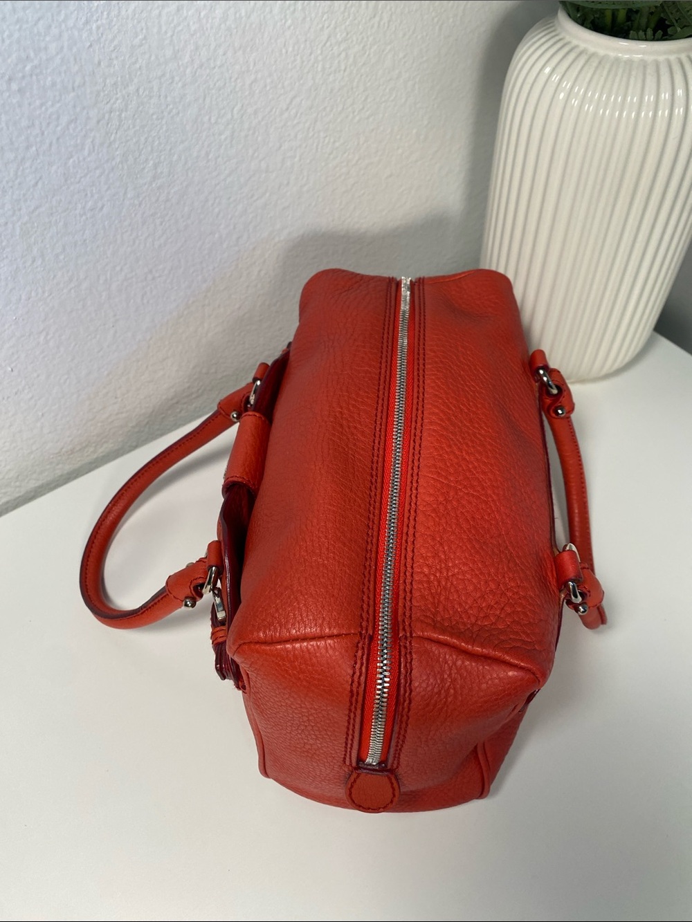 Salvatore Ferragamo Pebble Leather Mini Red Bag - Picture 11 of 16